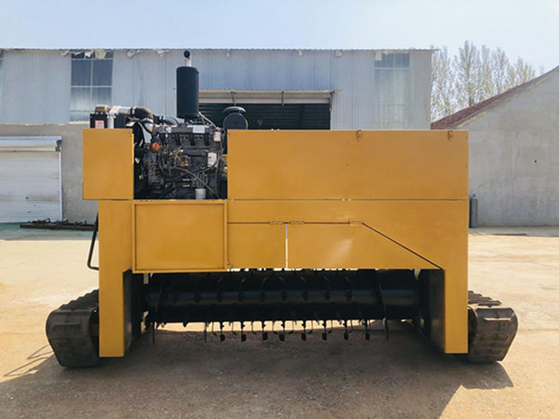 有机肥翻堆机机械